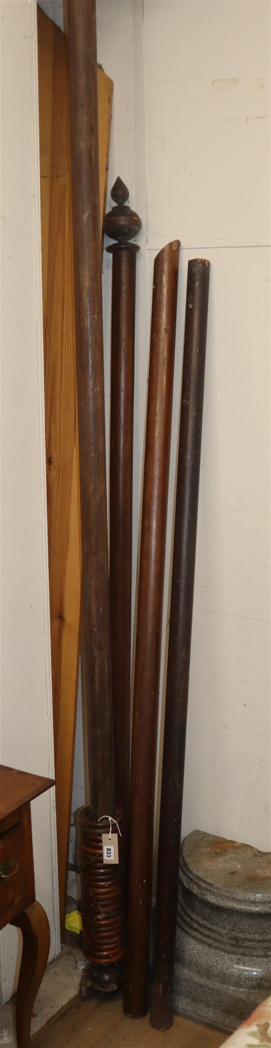 Four Victorian curtain poles and rings Longest approx. 300cm